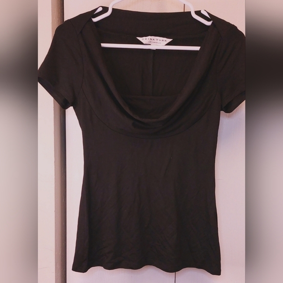 Trina Turk Boat Cowl Neck Top Size Small Pullover Stretch Elegant Cap Sleeve - Picture 4 of 9